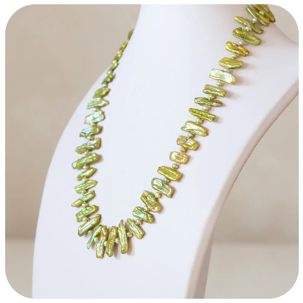 Green Biwa Tooth Pearls with Green Fresh Water Pearl Necklace - 58cm