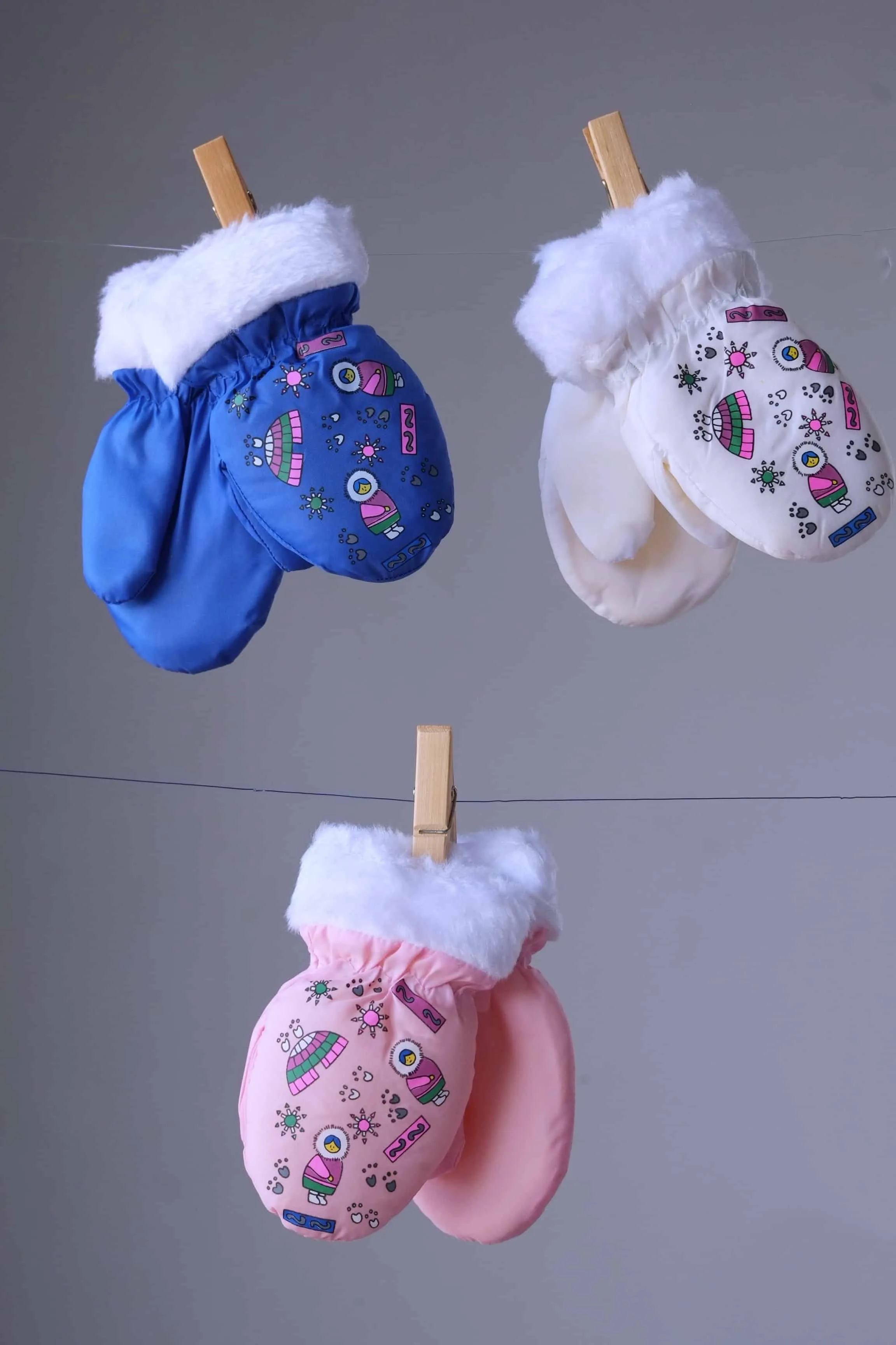 SNOW Mittens Printed Babies & Toddlers