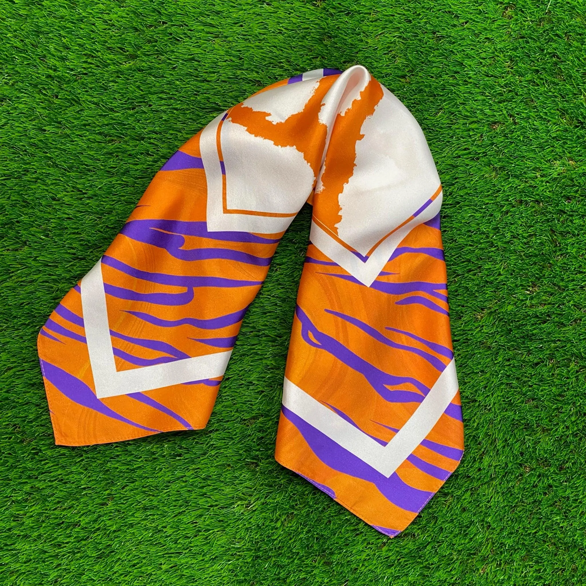 The Howard Accessory Package